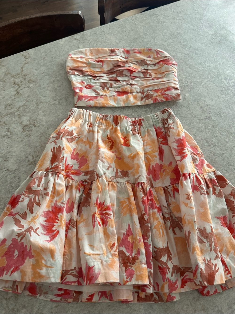 Abercrombie & Fitch Women’s Floral Two-Piece Set in Coral, Peach & Cream